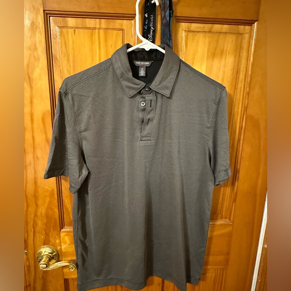 Mens Van Heusen Polo Size Small
